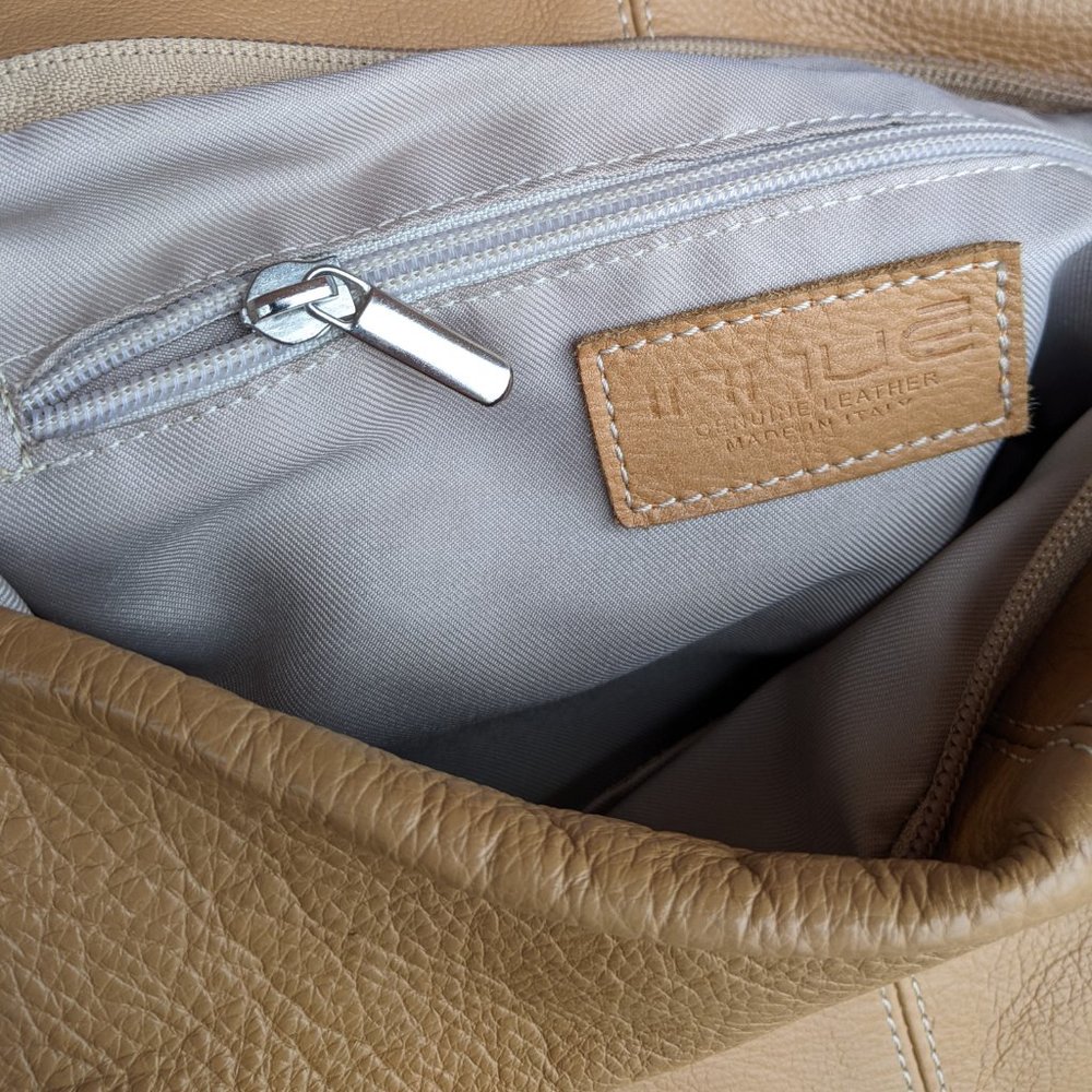 Innue Tan Purse - Picture 3 of 7